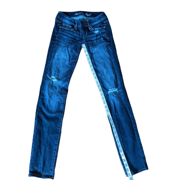 American Eagle low rise Distressed Dark Skinny Jeans Size 00 Regular - Picture 7 of 12